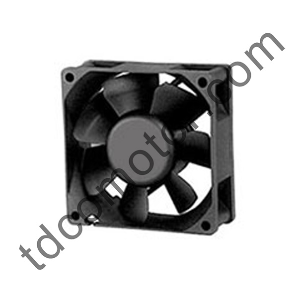 Ventilateur axial DC 70x70x25 YZ-7025D roulement à billes à roulement à billes